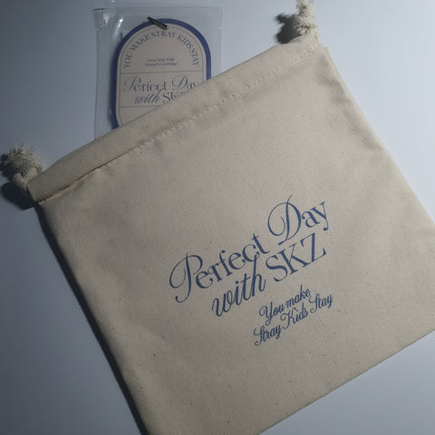 STRAY KIDS FABRIC POUCH + PAPER AIR FRESHENER