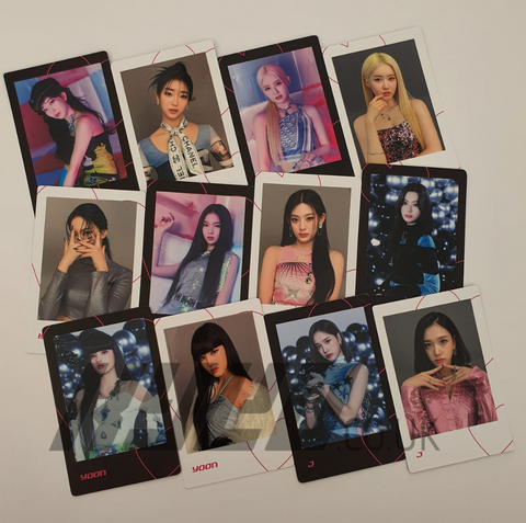 STAYC YOUNG LUV OFFICIAL POLAROID PHOTOCARD
