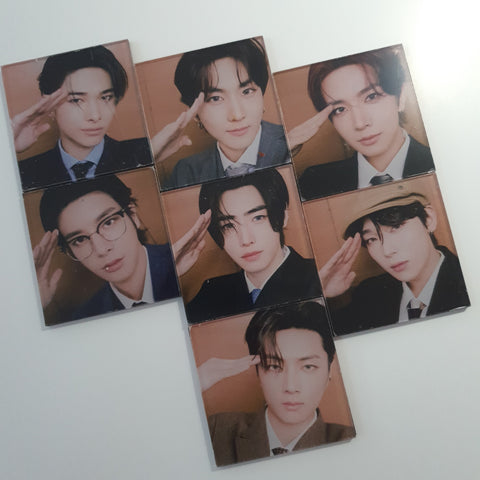 ENHYPEN - DARK MOON MEMORABILIA WEVERSE MAGNET
