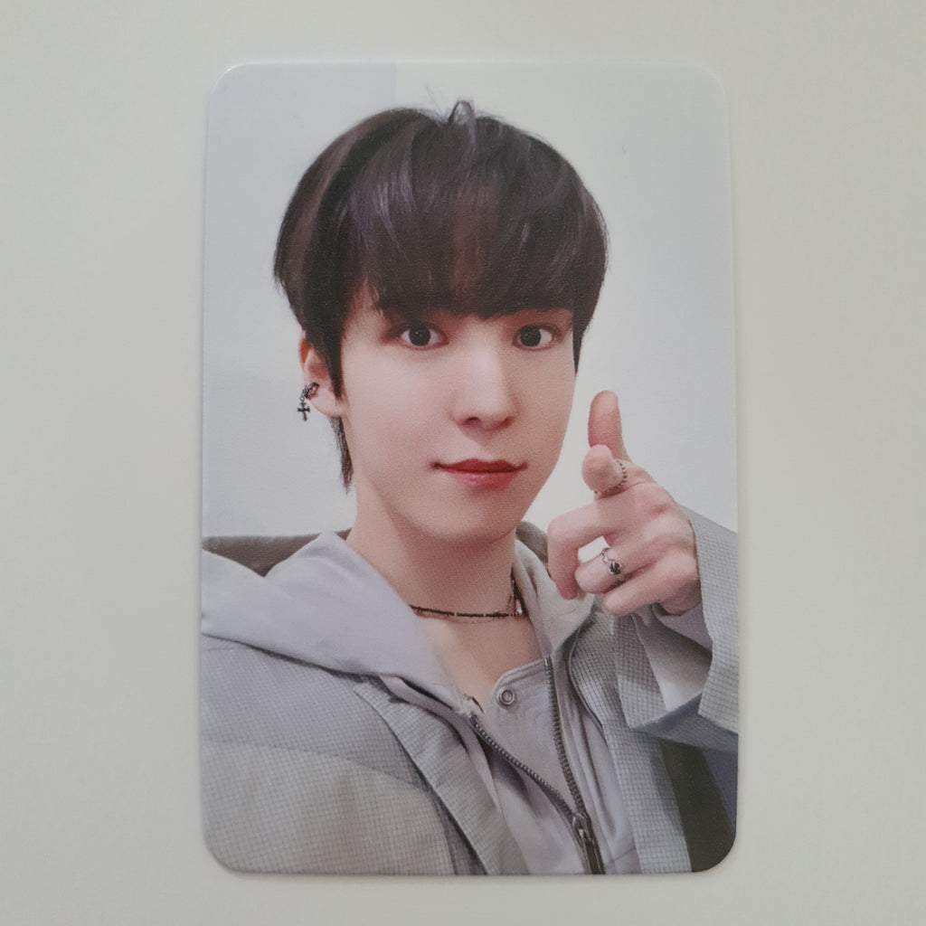 ATEEZ - GOLDEN HOUR Part.1 SOUNDWAVE PHOTOCARD (Digipack vers) – KYYO