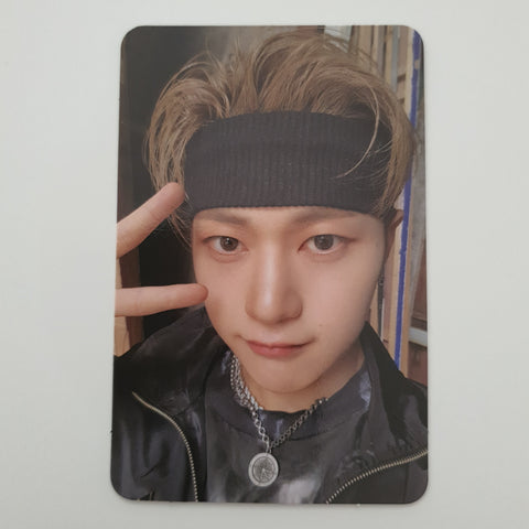 ZEROBASEONE - YOUTH IN THE SHADE PHOTOCARD (Matthew)