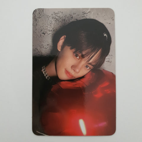 ZEROBASEONE - YOUTH IN THE SHADE PHOTOCARD (Gyuvin)