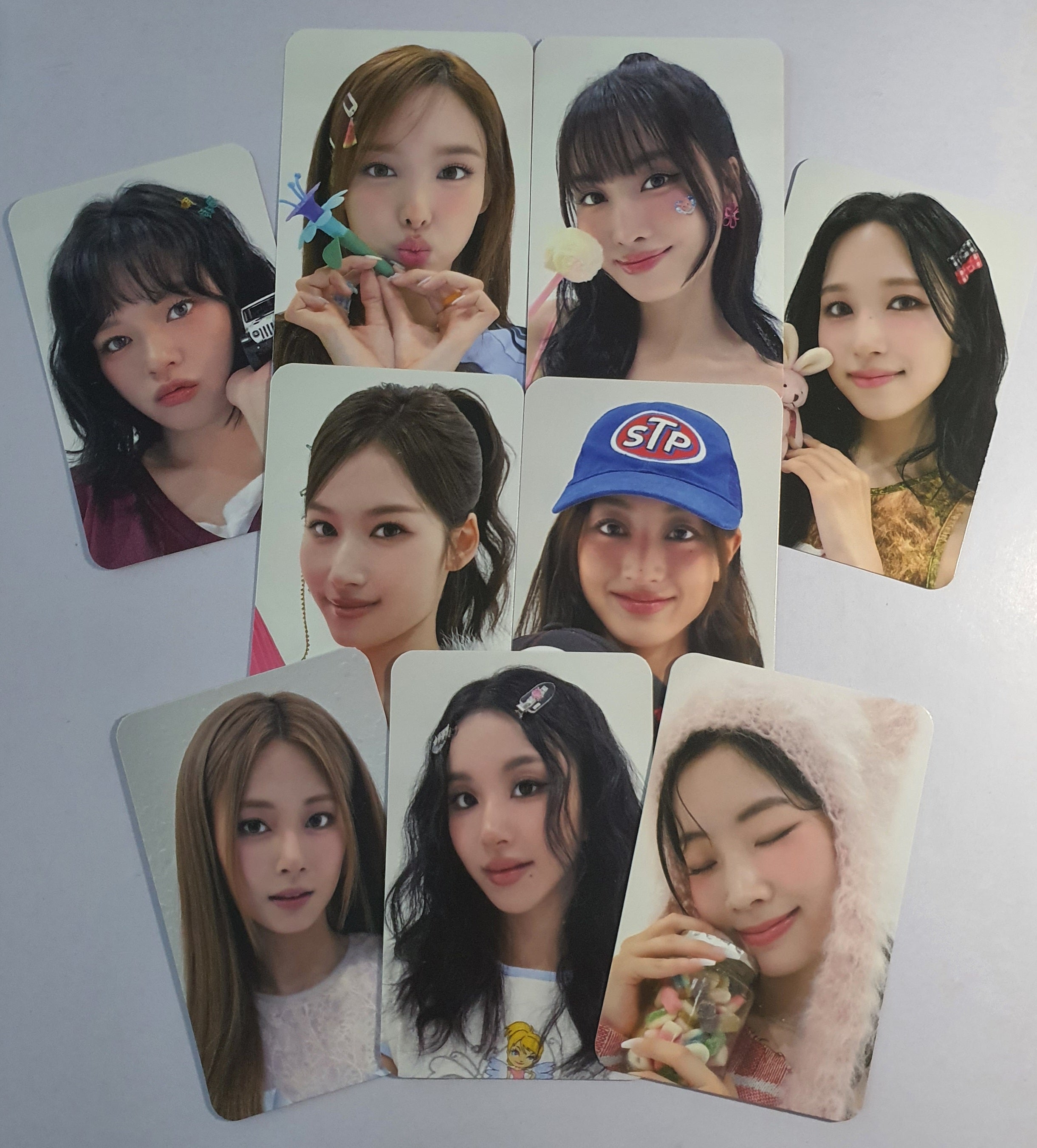 TWICE - 2025 SEASON'S GREETINGS COLLECTOR YES24 PHOTOCARD – KYYO