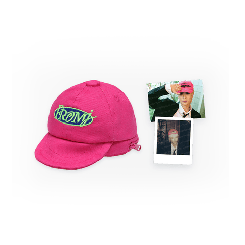[PREORDER] : JAEHYUN (NCT 127) - THE 1ST PHOTOBOOK - FROM J : LOVE ACROSS THE MILES - BALL CAP KEY RING SET