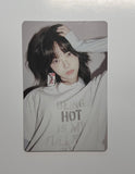 LE SSERAFIM - HOT (WEVERSE ALBUM) PHOTOCARD