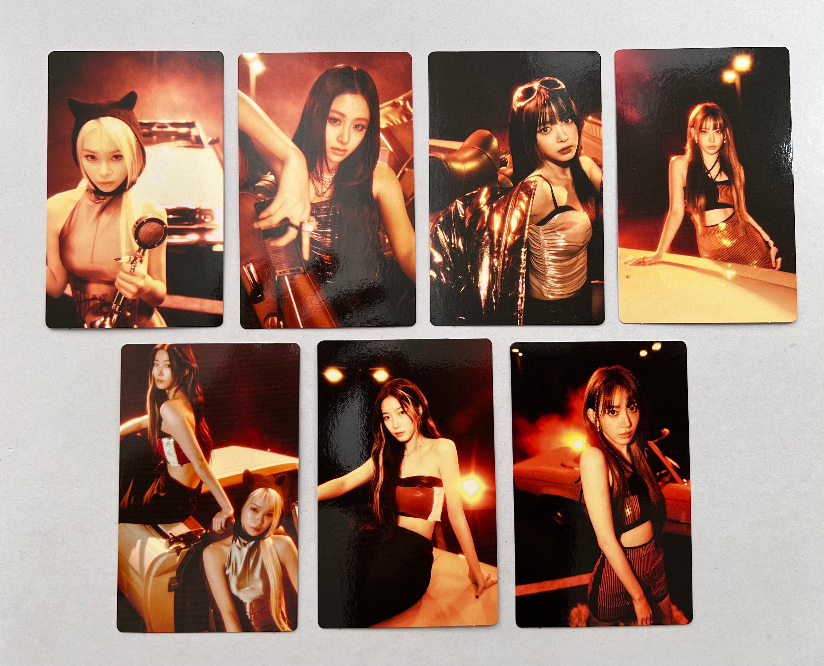 LE SSERAFIM - EASY CRAZY HOT PHOTOCARD – KYYO