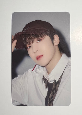 ATEEZ - BIRTHDAY JAPAN UMS OFFICIAL PHOTOCARD (YUNHO)