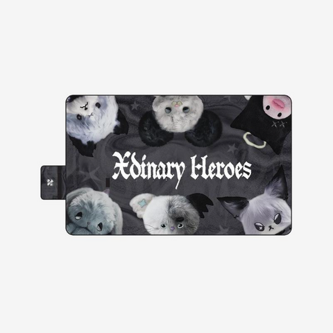 [PREORDER] : Xdinary Heroes - Beautiful Mind - Xdinary Monsters PICNIC MAT