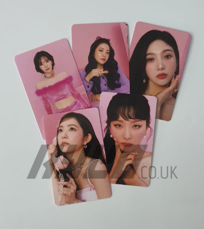 RED VELVET - SEASON'S GREETINGS 2024 OFFICIAL PHOTOCARD