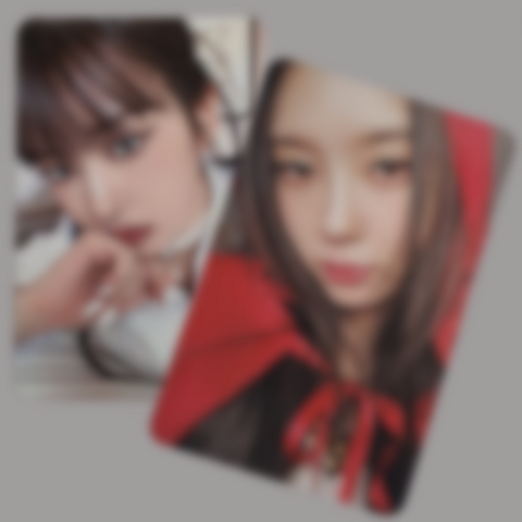 SET OF 2 GIRLS OFFICIAL PHOTO CARDS - PROVIDED ONLY RANDOMLY