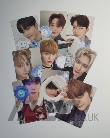 ZEROBASEONE - OFFICIAL LIGHT STICK PHOTOCARD