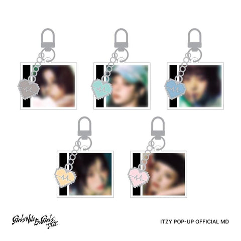 [PREORDER] : ITZY - 'Girls Will Be Girls' CD KEYRING