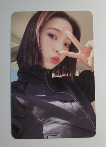 AESPA - DIRTY WORK Trading card (KARINA)