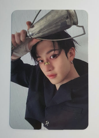 STRAY KIDS - KARMA Official Photocard SKZOO Ver. (BANGCHAN)