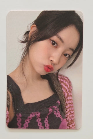 TWICE - STRATEGY AppleMusic Official Photocard (Dahyun)