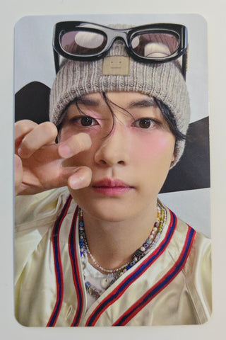 STRAY KIDS - DOMINATE CELEBRATE Official Photocard (Lee Know)