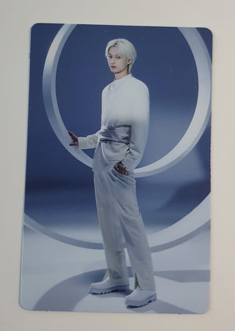 SEVENTEEN - World Tour 2025 New In Incheon Official Photocard (JUN)