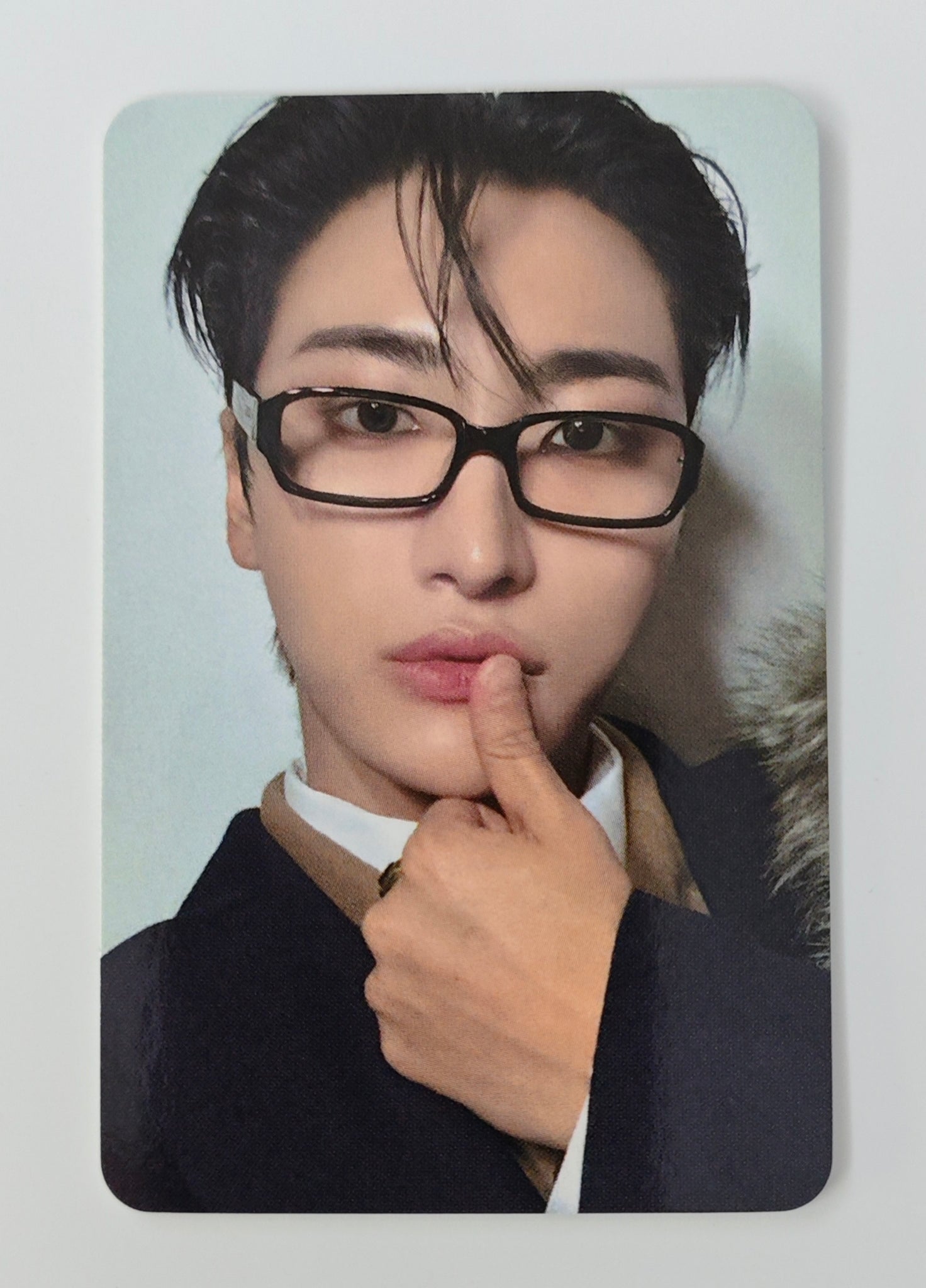ATEEZ - GOLDEN HOUR : Part.4 HELLOLIVE Official Photocard – KYYO