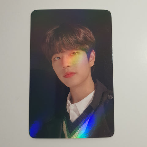 STRAY KIDS - CHRISTMAS EVEL PHOTOCARD (SEUNGMIN)