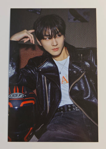 ENHYPEN - 2026 SEASON'S GREETINGS WEVERSE Official Photocard (Jungwon)