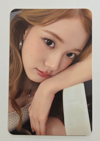 STAYC - 2:LOVE Makestar Official Photocard (J)