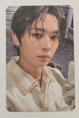 Stray Kids - THIS & THAT Official Photocard (LP ver.) Lee Know