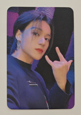 ATEEZ - THE WORLD EP.FIN:WILL Soundwave Official Photocard (Wooyoung)