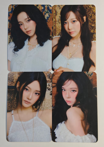 AESPA - SEASON'S GREETINGS 2026 With Muu Official Photocard