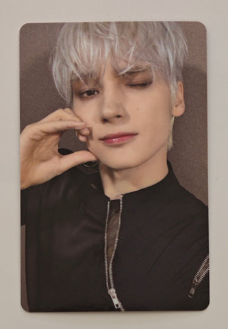TXT - World Tour Act : Tomorrow In Seoul Official Photocard (HueningKai)