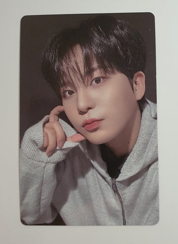 ATEEZ - Golden Hour part.3 : In Your Fantasy Official Photocard Limited ver.(JONGHO)