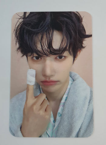 ZEROBASEONE - BLUE PARADISE SOUNDWAVE PHOTOCARD (ZHANG HAO)