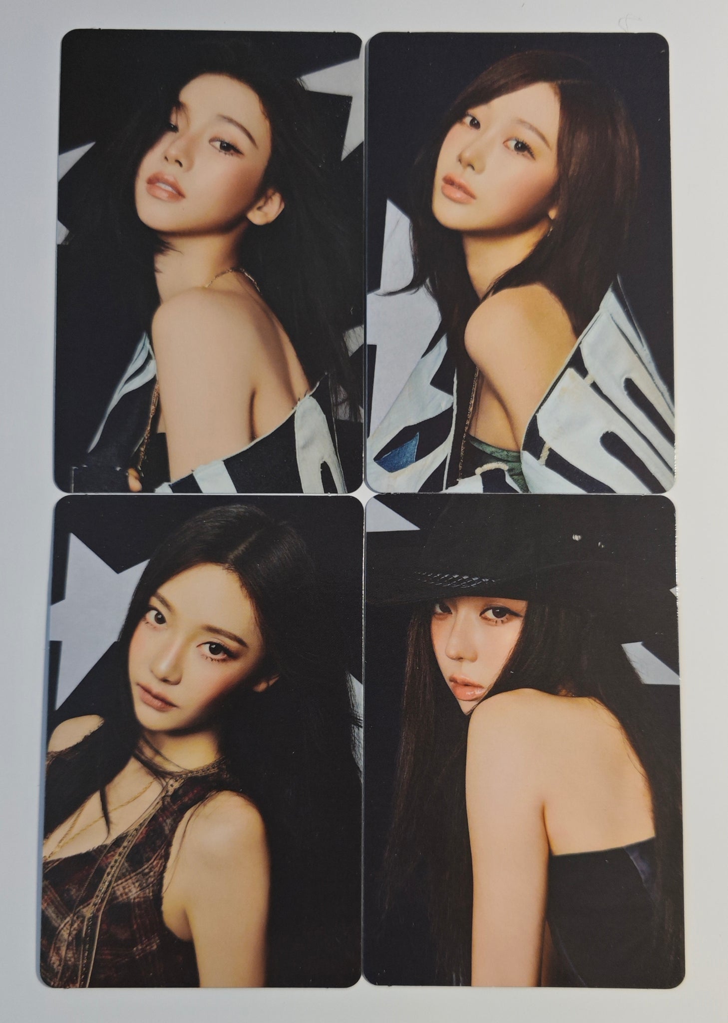 AESPA - SEASON'S GREETINGS 2026 SM Official Photocard – KYYO
