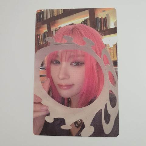 DREAMCATCHER - VirtuouS Officiel Photocard (Limited vers) Siyeon