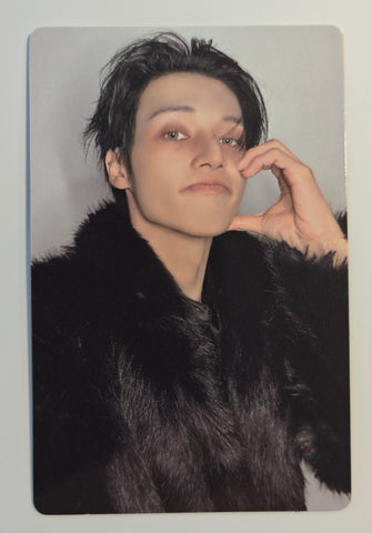 ATEEZ - Golden Hour Part.4 Official Photocard (Wooyoung)