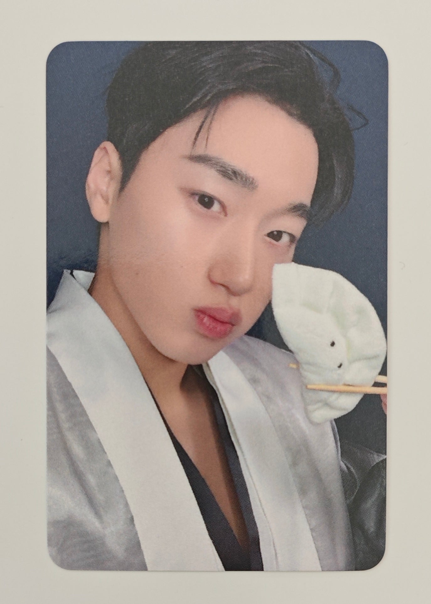 ATEEZ - GOLDEN HOUR : Part.4 Hellolive Official Photocard – KYYO