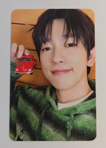 PARK JIN YOUNG (GOT7) - 2026 SEASON'S GREETINGS Official Photocard (A)