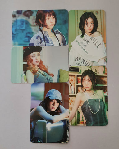 ITZY - Girls Will Be Girls SOUNDWAVE PHOTOCARD
