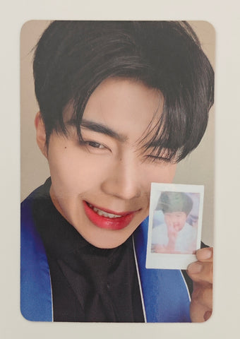 ZEROBASEONE - RE-FLOW APPLEMUSIC Official Photocard (Gunwook)