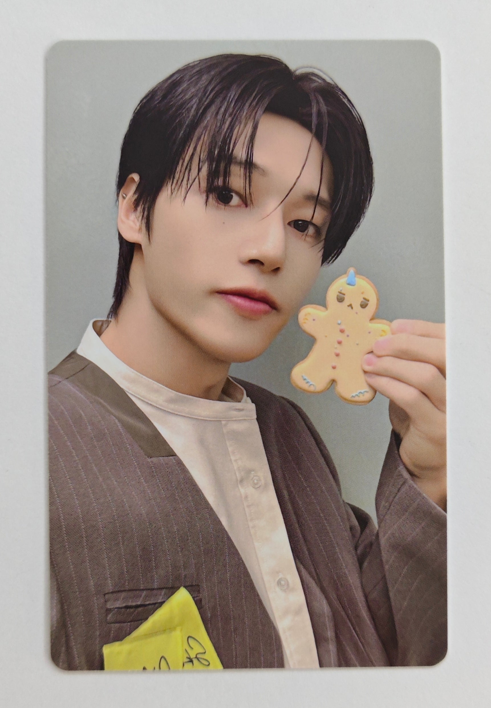 ATEEZ - 2026 SEASON'S GREETINGS Official Photocard (set A) – KYYO