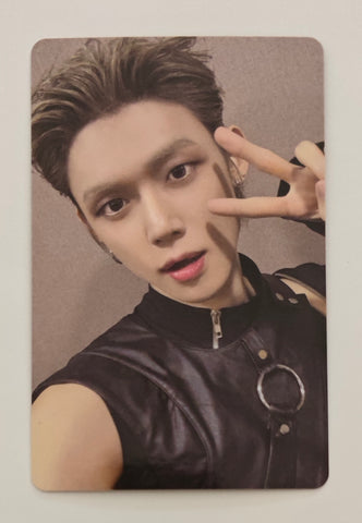 TXT - World Tour Act : Tomorrow In Seoul Official Photocard (Yeonjun)