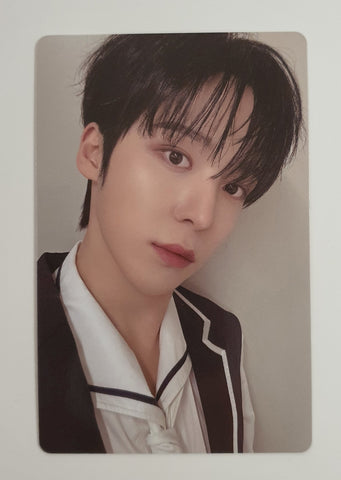 ATEEZ - Golden Hour part.3 : In Your Fantasy Official Photocard Limited ver.(YUNHO)