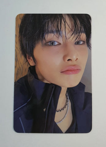 STRAY KIDS - KARMA OFFICIAL PHOTOCARD Compact Ver. (I.N)