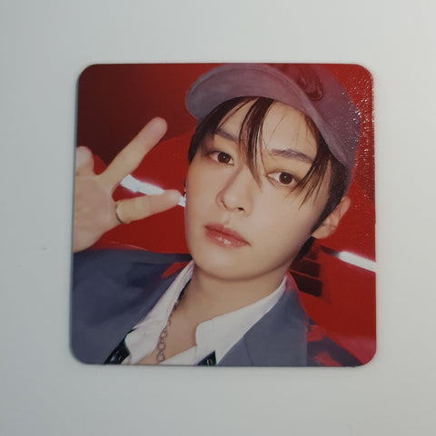 STRAY KIDS - ATE SOUNDWAVE LUCKY DRAW magnet (LEE KNOW)