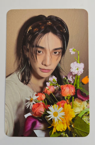 Stray Kids - THIS & THAT Official Photocard (&ver.) Hyunjin