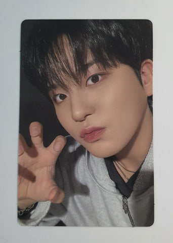 ATEEZ - Golden Hour part.3 : In Your Fantasy Photocard (JONGHO)