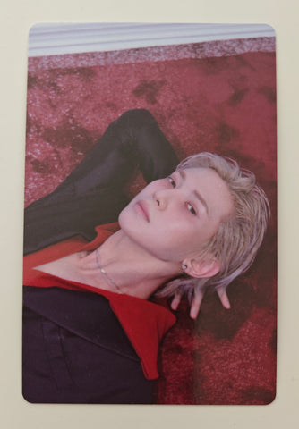 ATEEZ - GOLDEN HOUR : Part.5 Official Photocard (Yeosang)