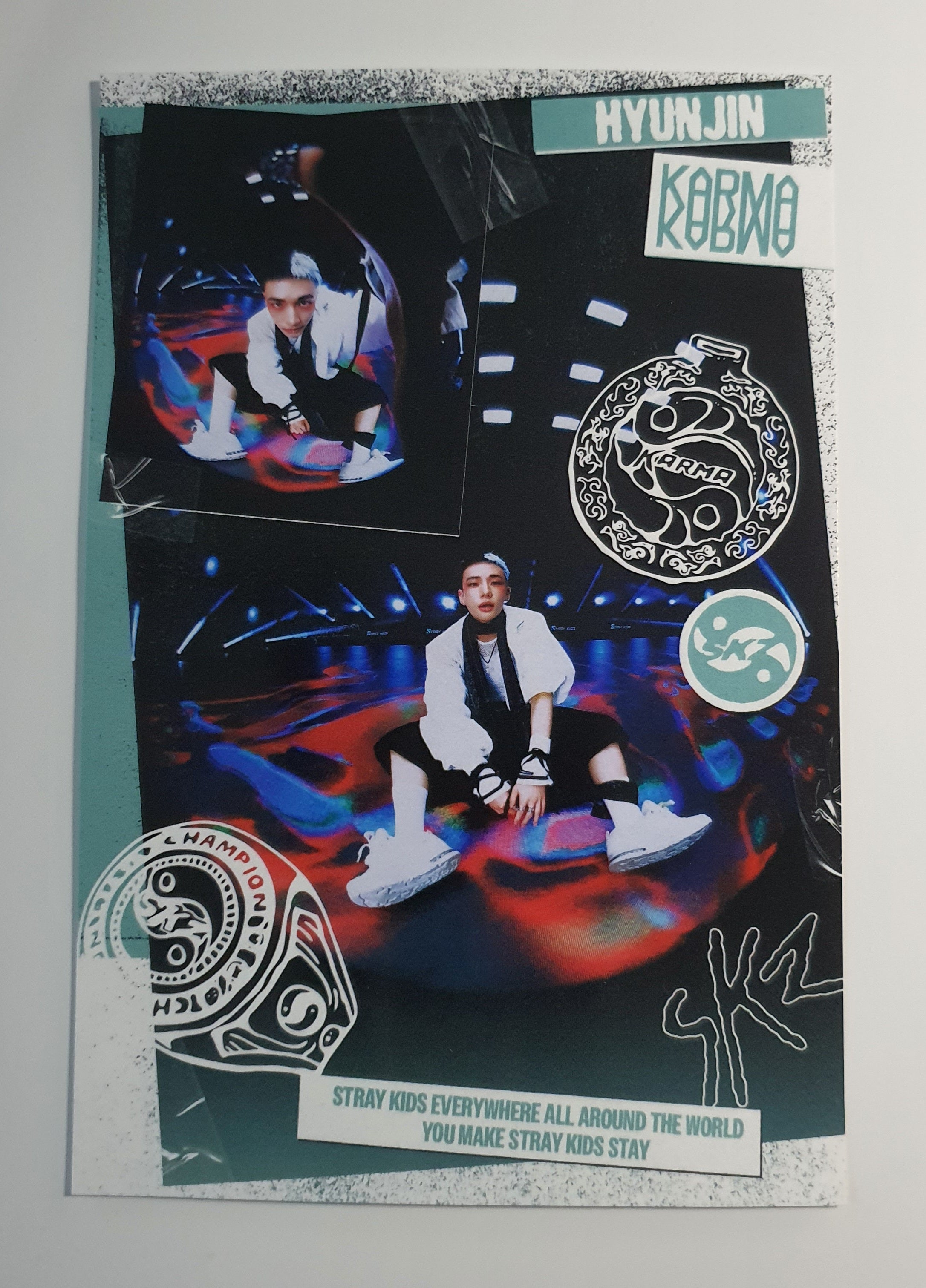 STRAY KIDS - KARMA 2-CUT PHOTO ACCORDION VER. (HYUNJIN) – KYYO