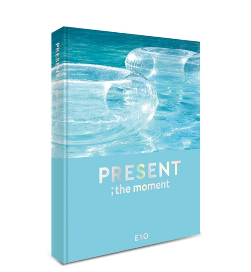 EXO (엑소) PRESENT : the moment (PHOTOBOOK) (Korean)