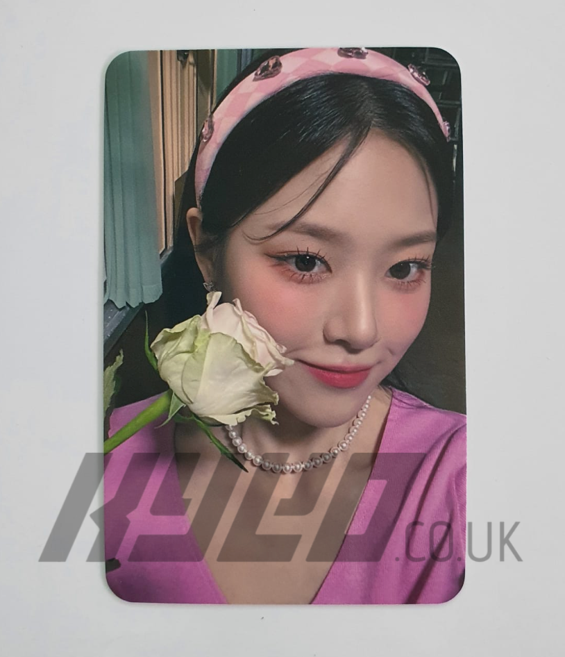 LOONA - FLIP THAT SOUNDWAVE OFFICIAL PHOTOCARD