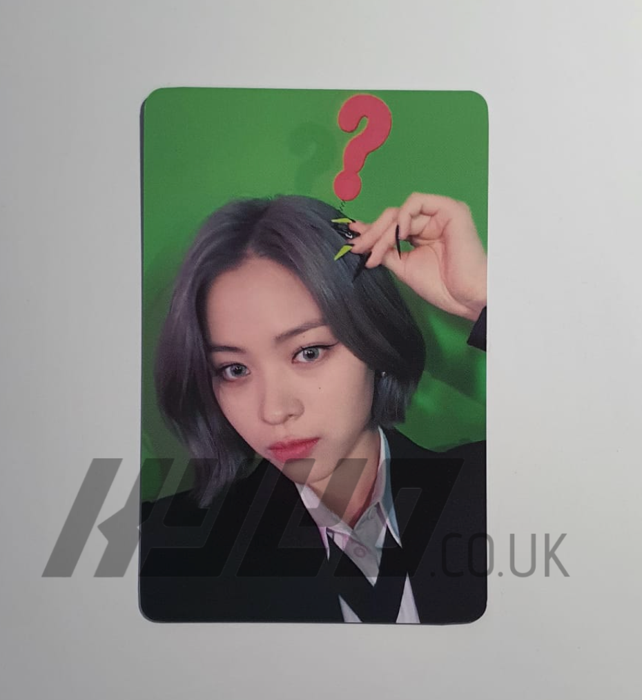 ITZY - CHESHIRE WITHMUU OFFICIAL PHOTOCARD – KYYO